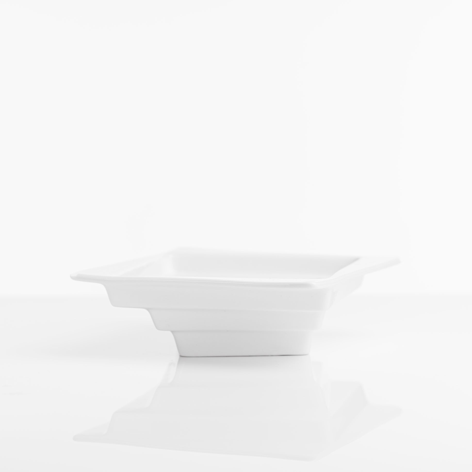 Square Collection 5.5" (14 cm) Porcelain Fruit Bowl
