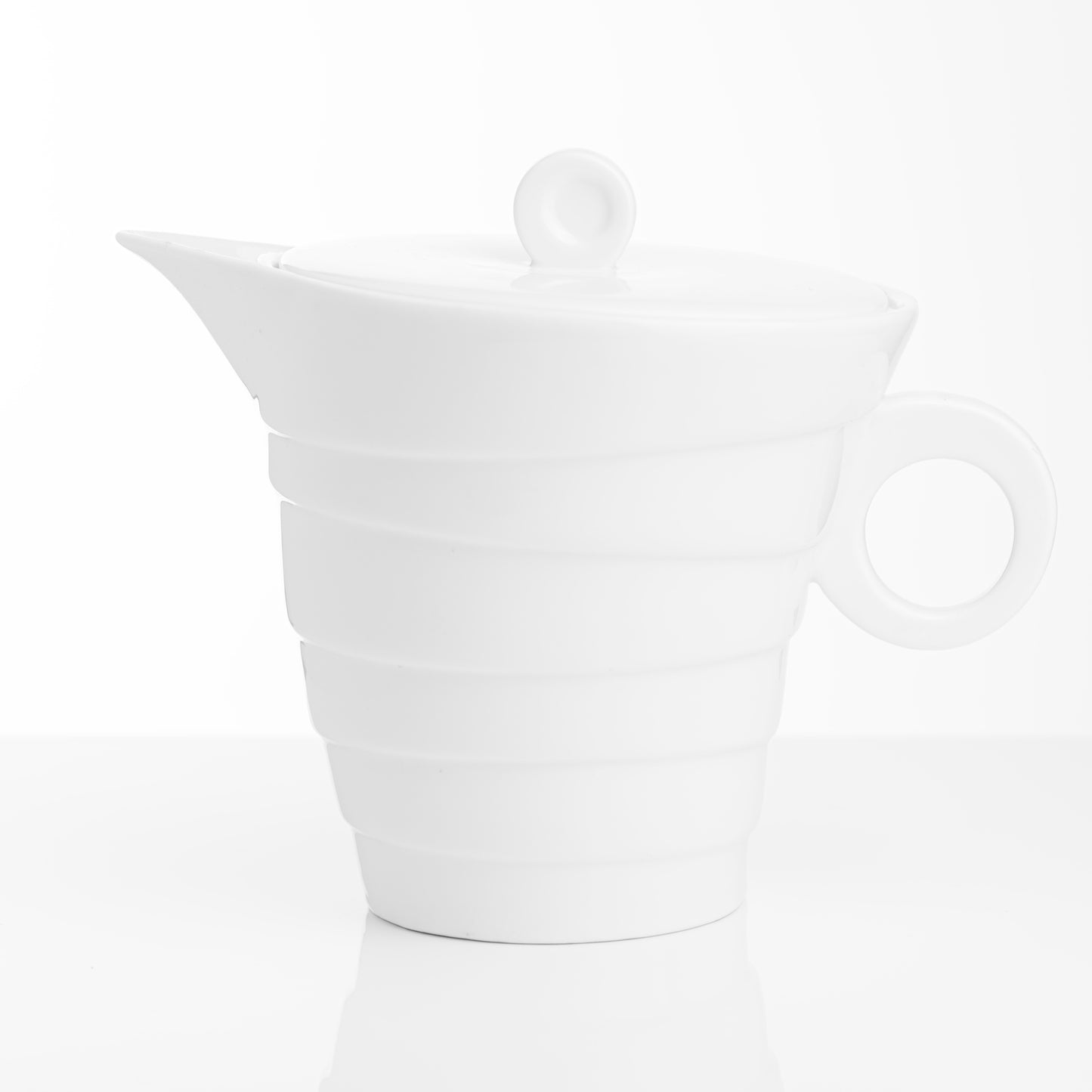 Vie Belles Spinning Collection 1L Porcelain Teapot